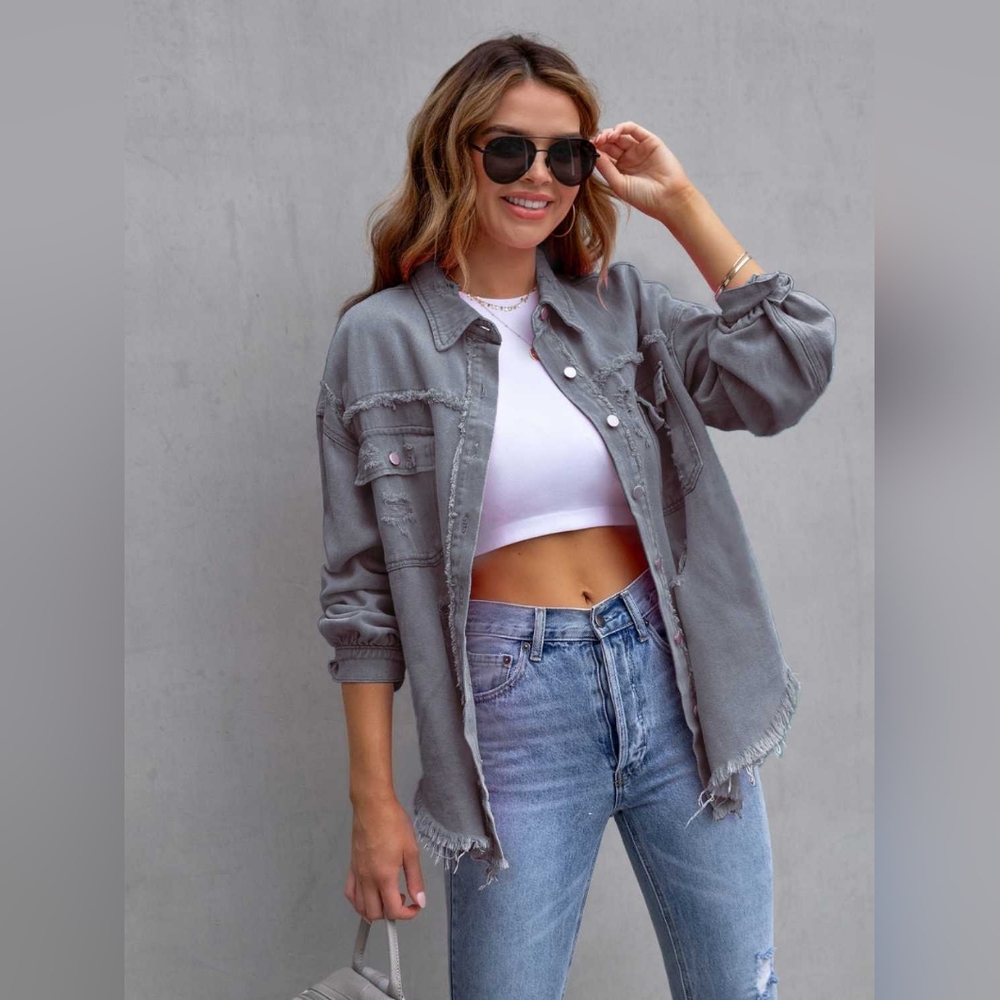 Oversized Distressed Denim Exposed Seam Button-Up Frayed Hem Jean Jacket Gray